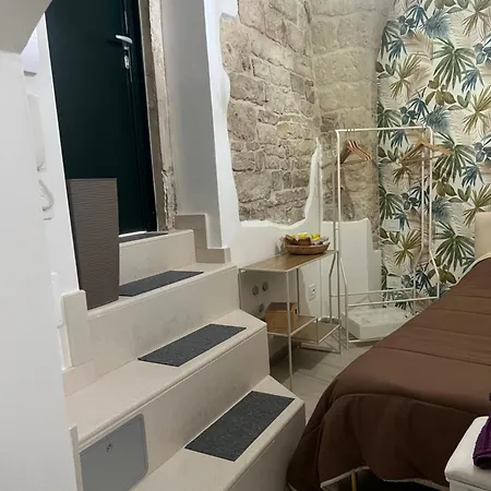 La Fiumara - With Bathroom